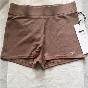 ALO Yoga Women's Microwaffle Pleasant Boyshort